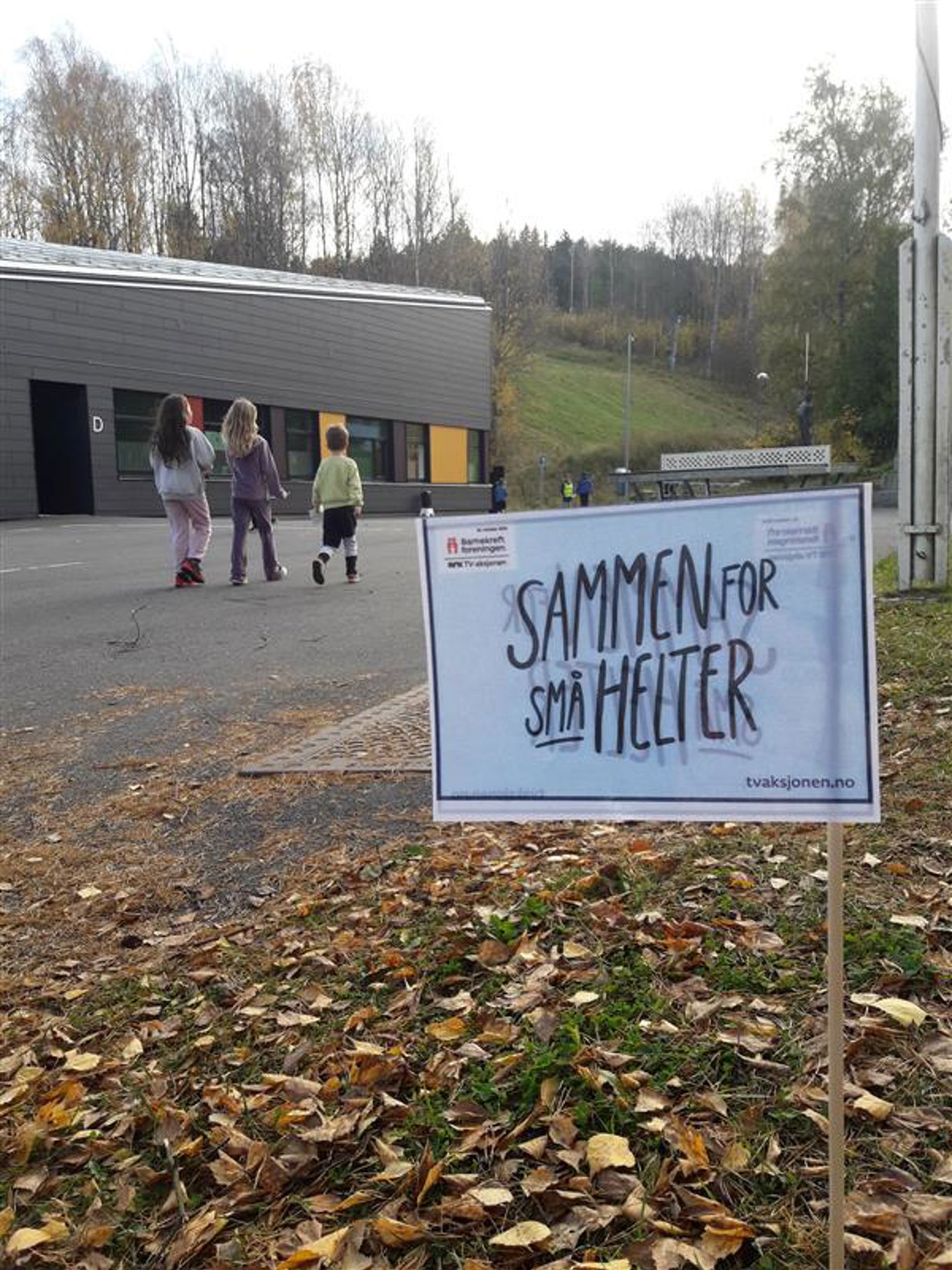 et skilt med en melding